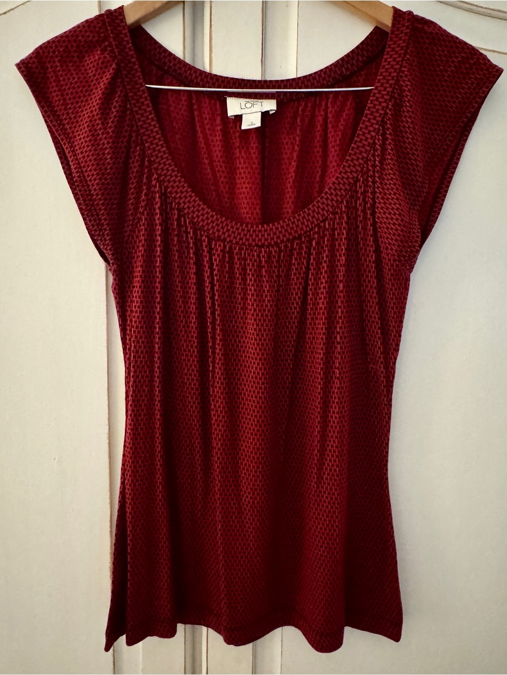 LOFT Women's Burgundy Cap-Sleeve Scoop Neck Top